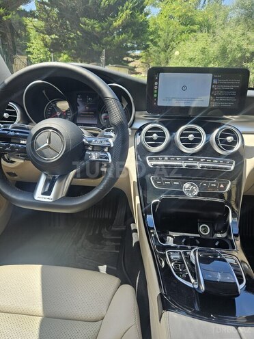 Mercedes C 300-11