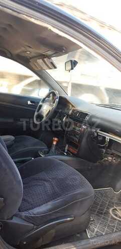 Volkswagen Passat-2