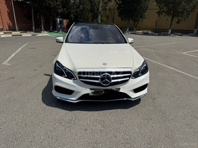 Mercedes E 250-1