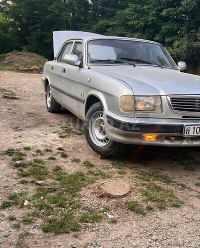 GAZ 3110 "Volga"-1