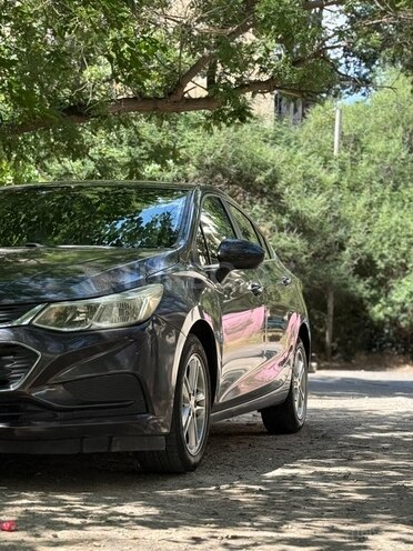 Chevrolet Cruze-4