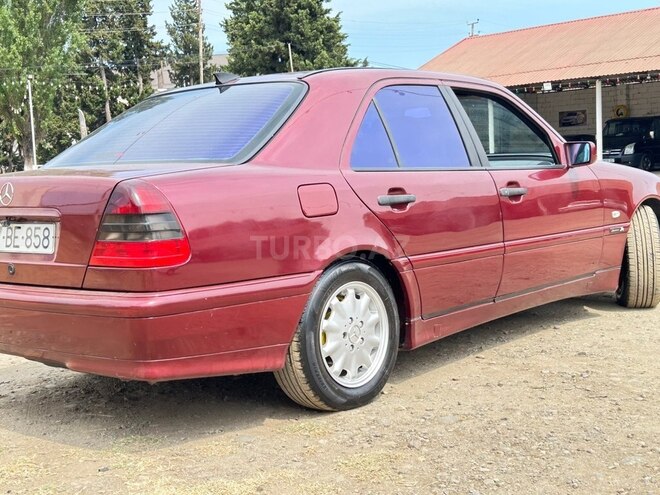 Mercedes C 180-3