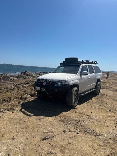 Volkswagen Amarok-2