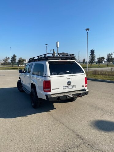 Volkswagen Amarok-11