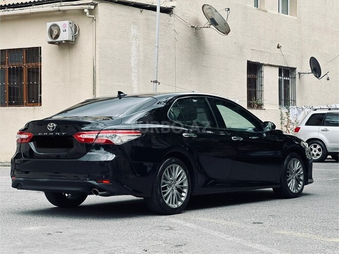 Toyota Camry-6