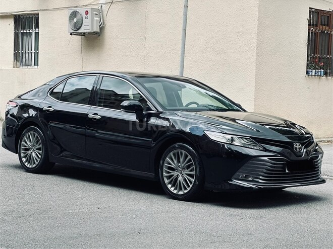 Toyota Camry-3