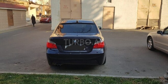 BMW 530-9