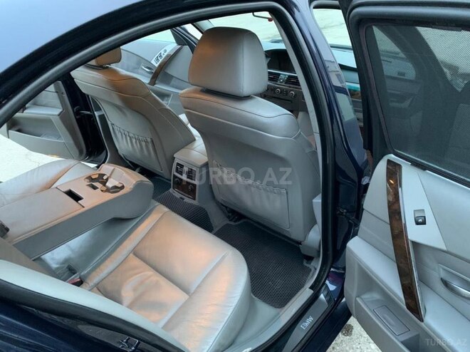 BMW 530-3