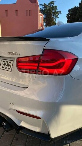 BMW 330-5