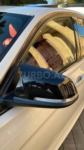 BMW 330-11