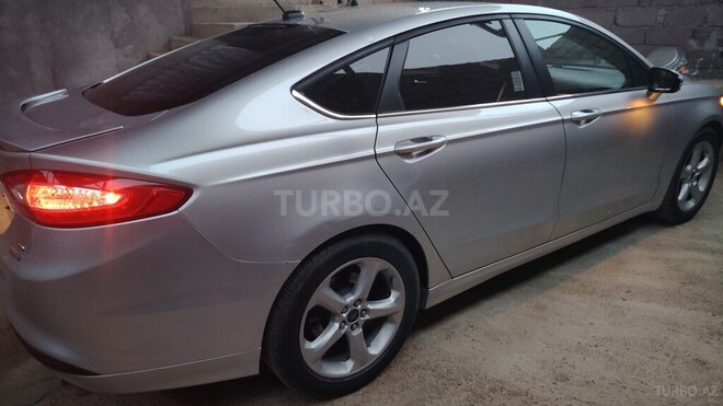 Ford Fusion (North America)-3