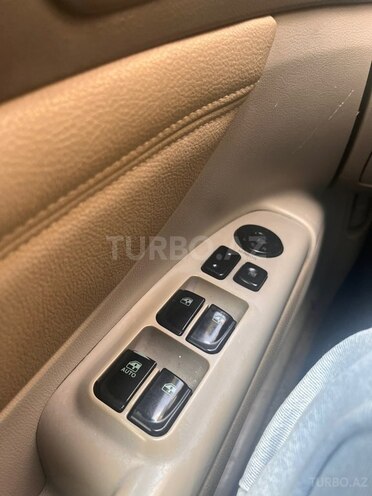 Hyundai Sonata-8