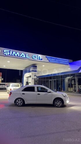 Chevrolet Cobalt-13