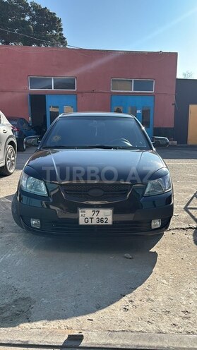 Kia Rio-1