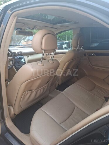 Mercedes C 240-12