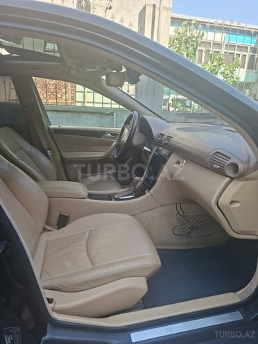 Mercedes C 240-15