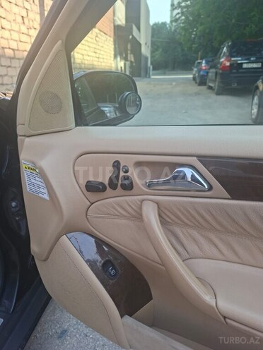 Mercedes C 240-13