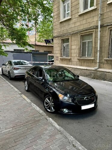 Chevrolet Cruze-1