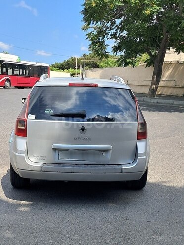 Renault Megane-2