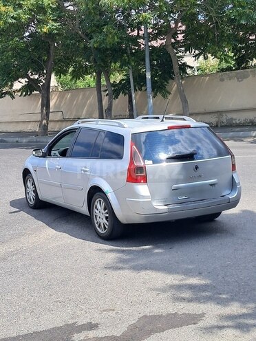 Renault Megane-7