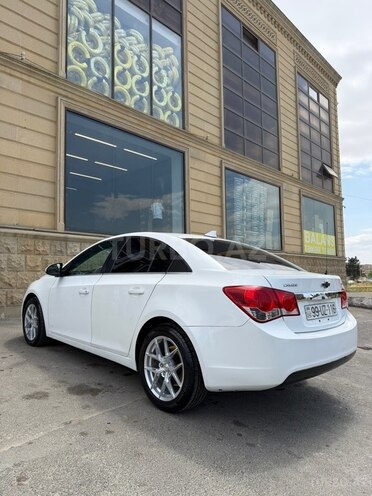 Chevrolet Cruze-4