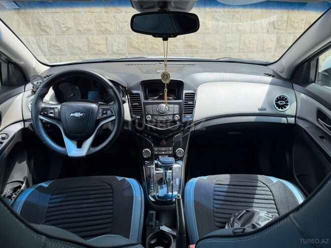 Chevrolet Cruze-3