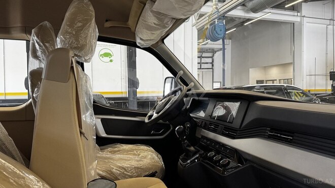 DongFeng Captain V-8