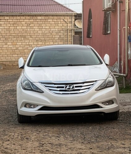 Hyundai Sonata-6