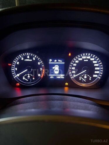 Hyundai Sonata-7