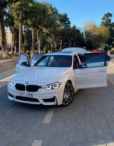 BMW 330-1