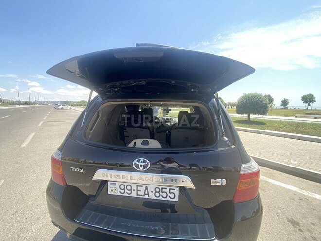 Toyota Highlander-11