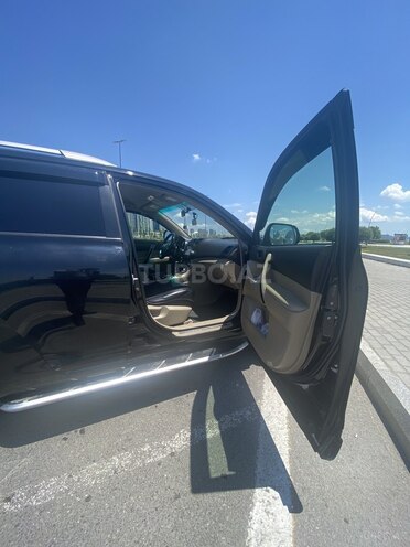 Toyota Highlander-7
