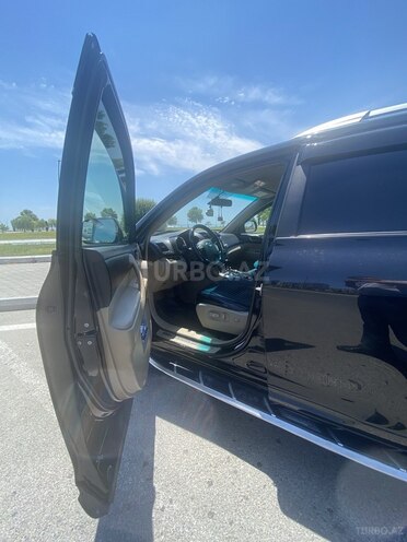 Toyota Highlander-8