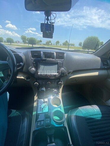 Toyota Highlander-15