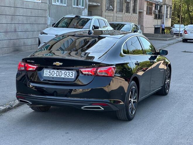 Chevrolet Malibu-5