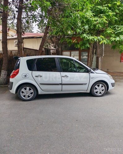 Renault Scenic-5
