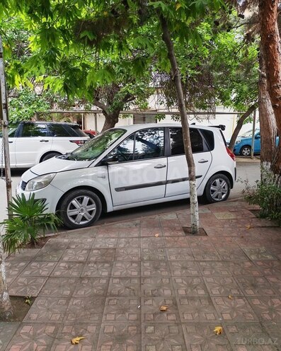 Renault Scenic-7