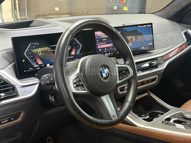 BMW X7-16