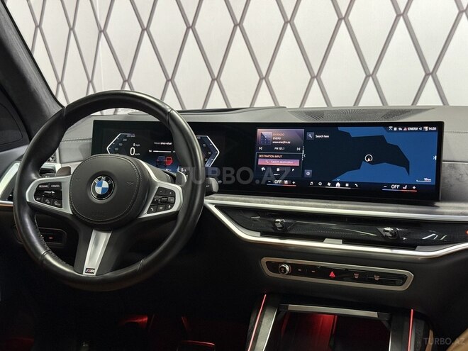 BMW X7-11