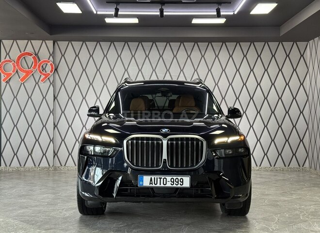 BMW X7-1