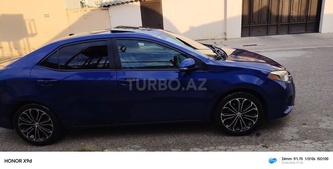 Toyota Corolla-9