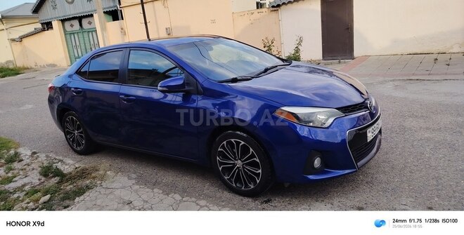 Toyota Corolla-4