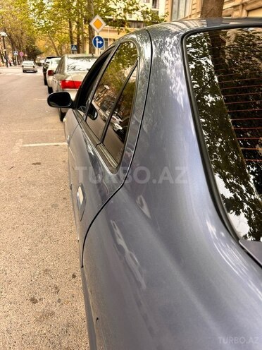 Nissan Sunny-7