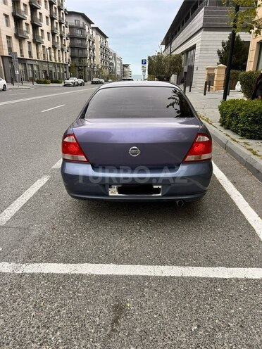 Nissan Sunny-3