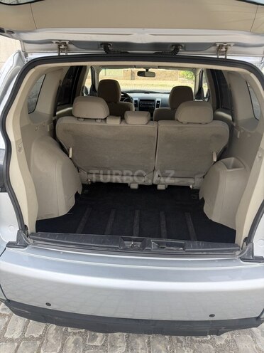 Mitsubishi Outlander-12
