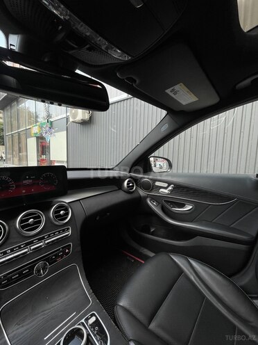 Mercedes C 300-6