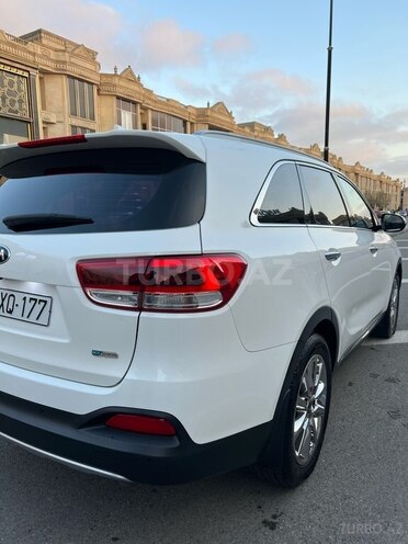 Kia Sorento-5