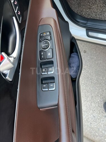 Kia Sorento-8