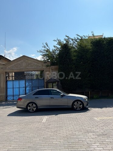Mercedes E 250-3
