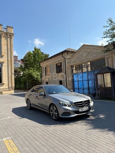 Mercedes E 250-2